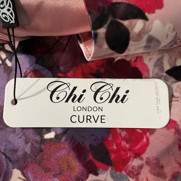 Chi Chi London Curve Body con size 14 midi dress - Picture 4 of 10